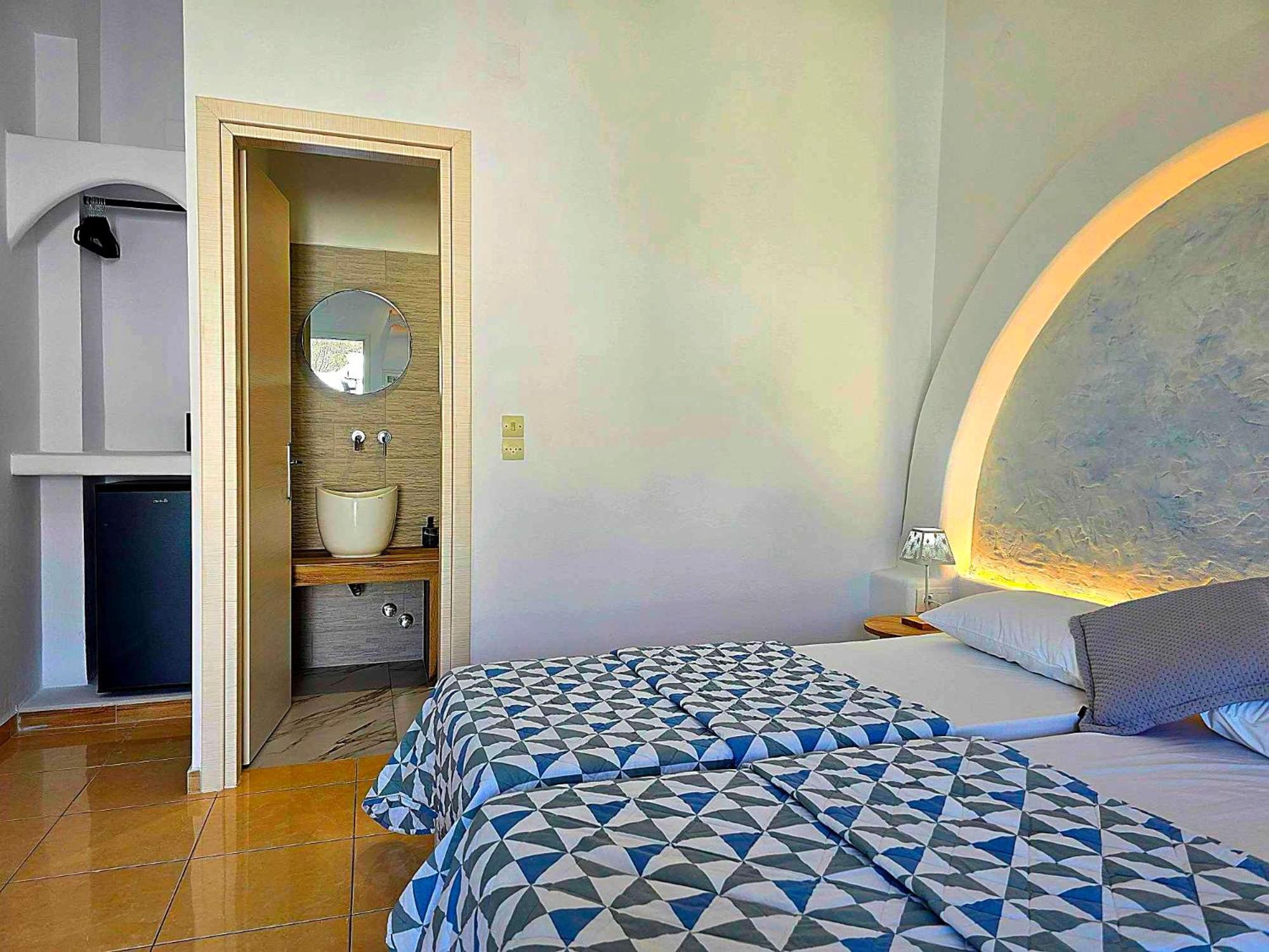 Papafotis Apartments & Suites アリンダ エクステリア 写真