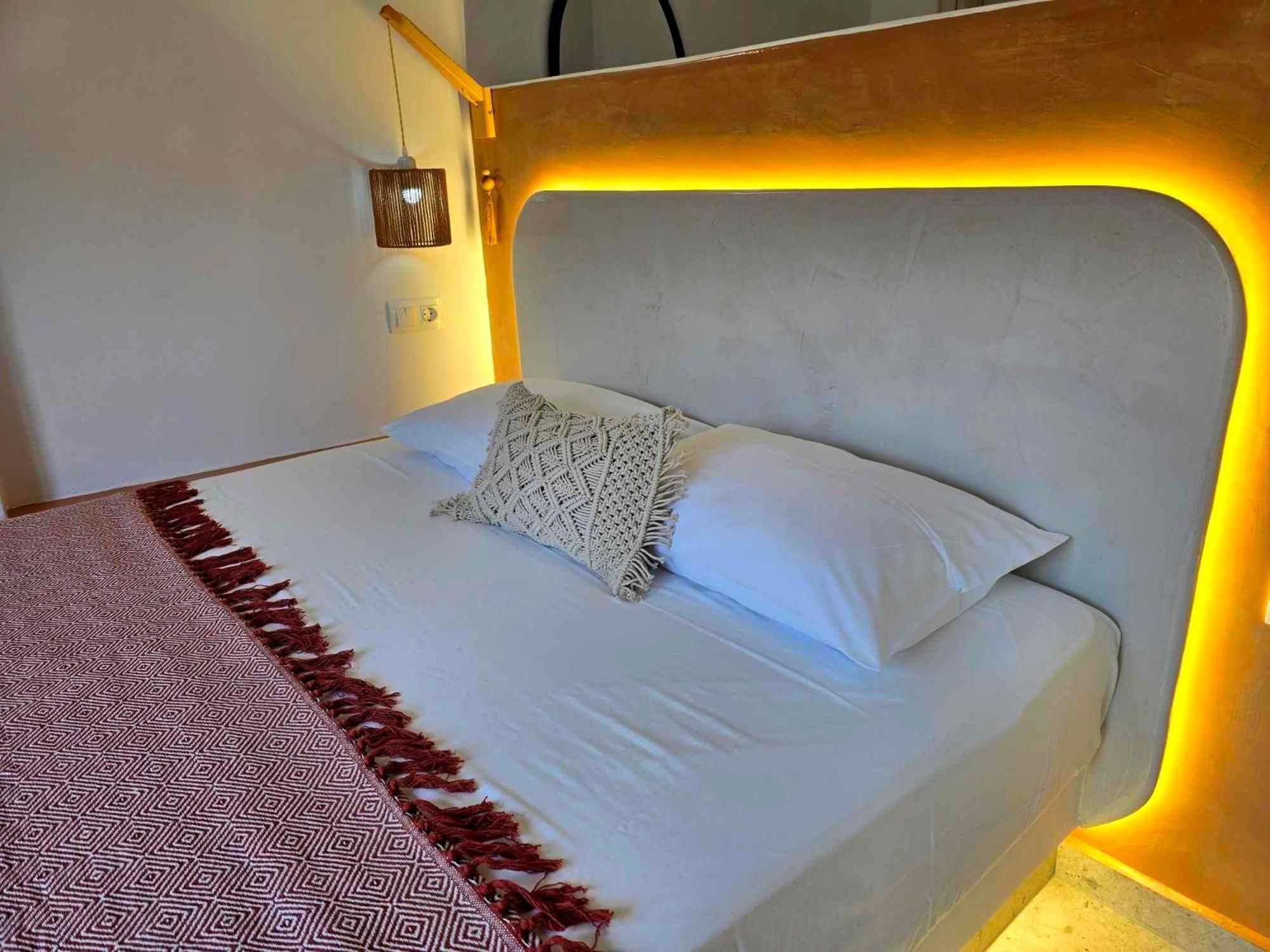 Papafotis Apartments & Suites アリンダ エクステリア 写真